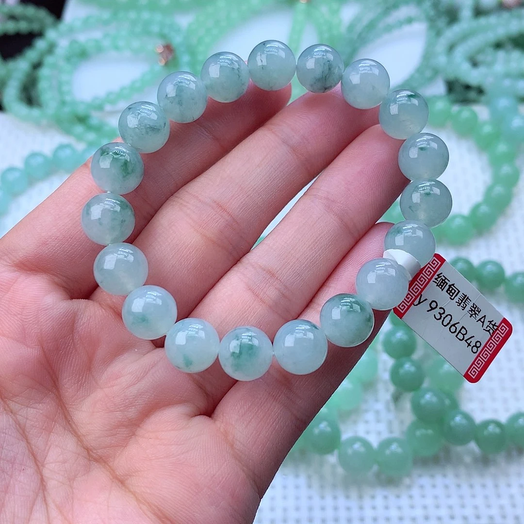 讲***德翡翠未镶嵌毛衣链