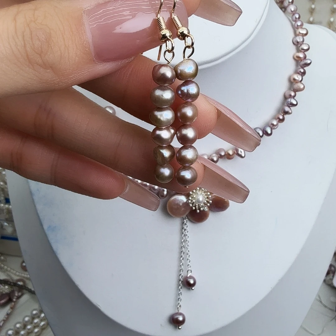 未镶嵌淡水珍珠颈饰