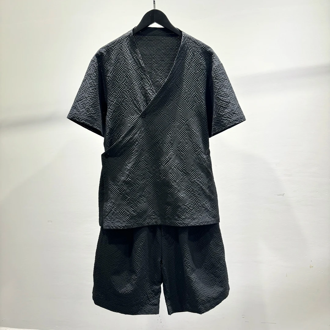 夏季时尚交叉V领T恤男士两件套镂空透气舒适休闲INS潮流百搭套装