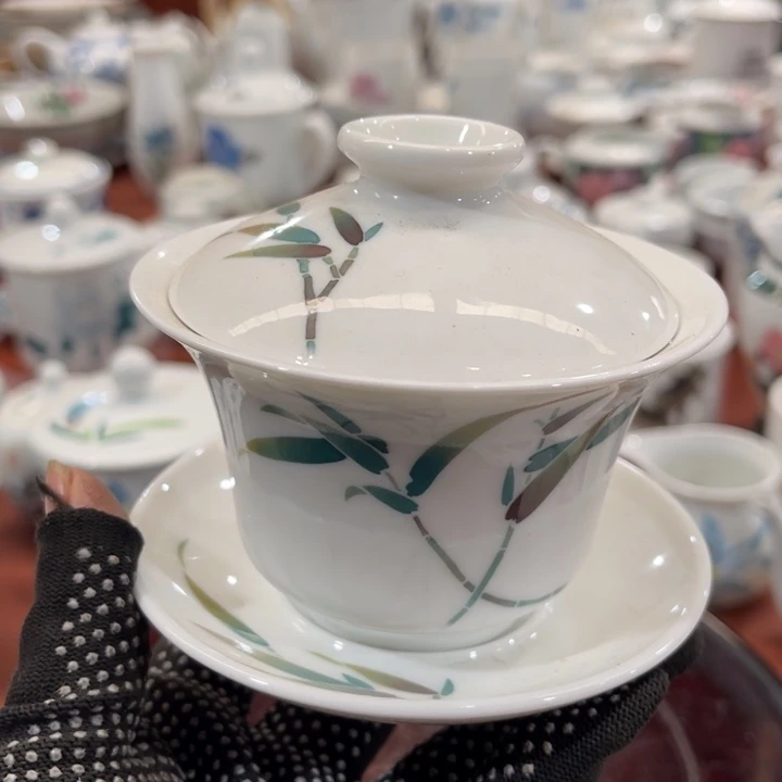 陶瓷醴陵手绘釉下五彩盖碗150毫升无款