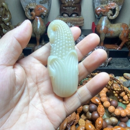 未镶嵌和田玉挂件