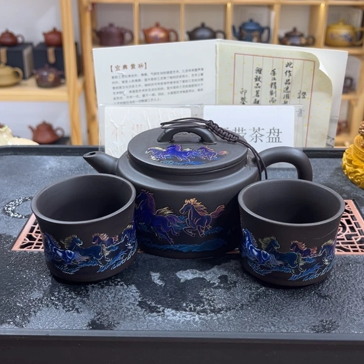 紫砂紫砂八骏马汉瓦（一壶两杯）
