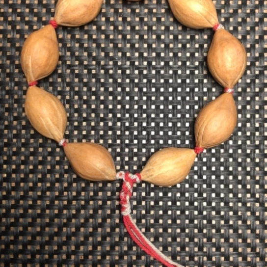 橄榄核手串/手链1.7左右三花手串