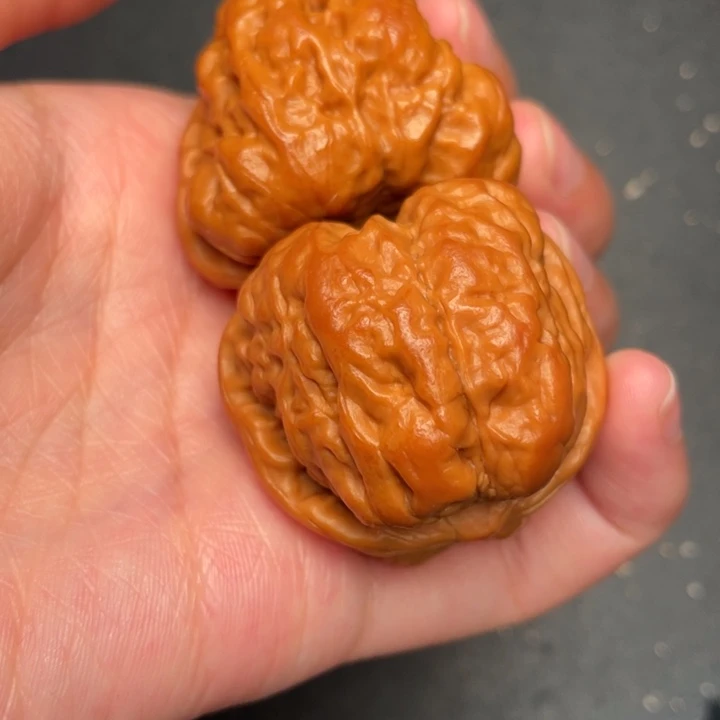 秦岭野生核桃文玩