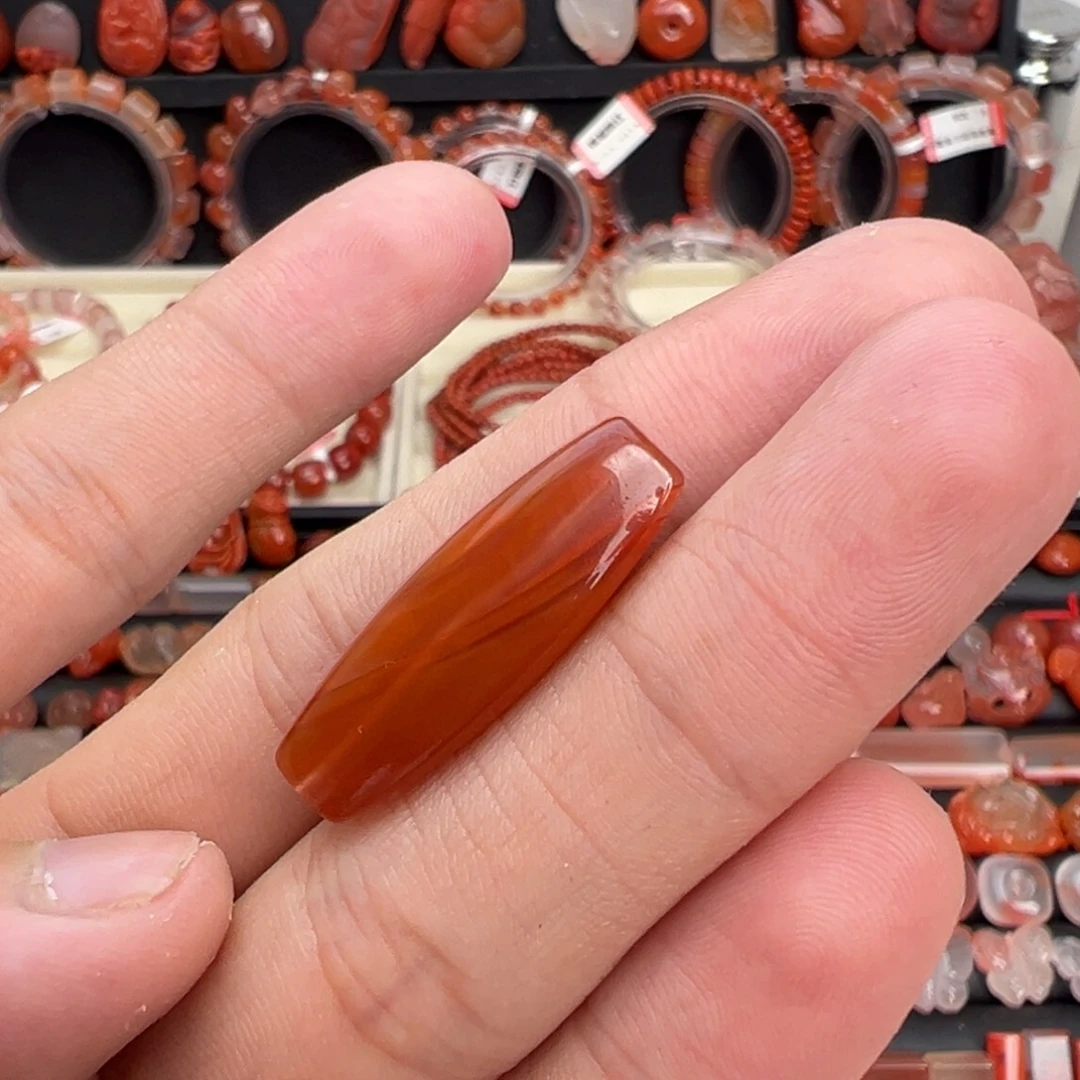 南红玛瑙未镶嵌颈饰勒子