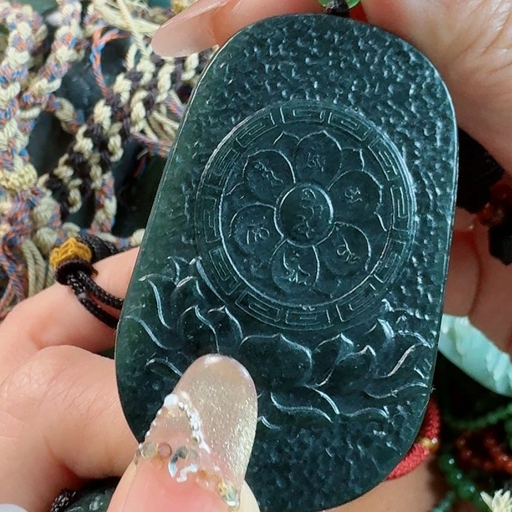 和田玉挂件未镶嵌