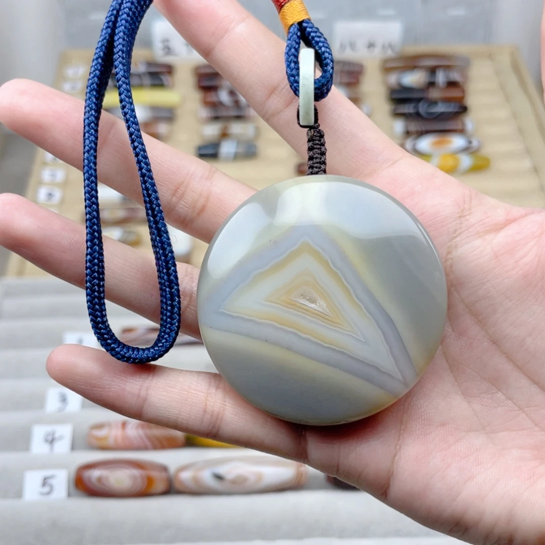 玛瑙/玉髓颈饰合金