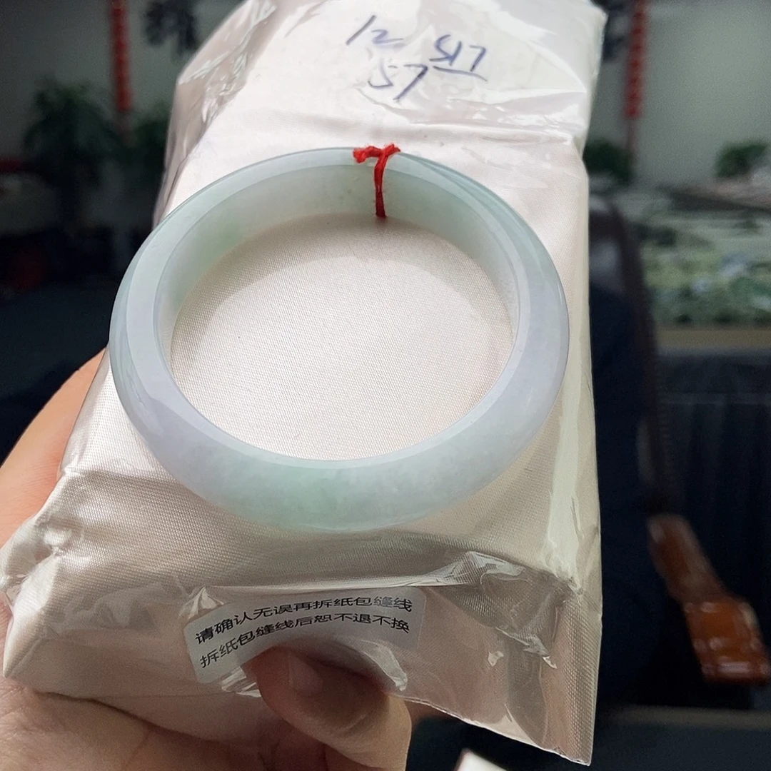 翡翠未镶嵌手镯拍一发一