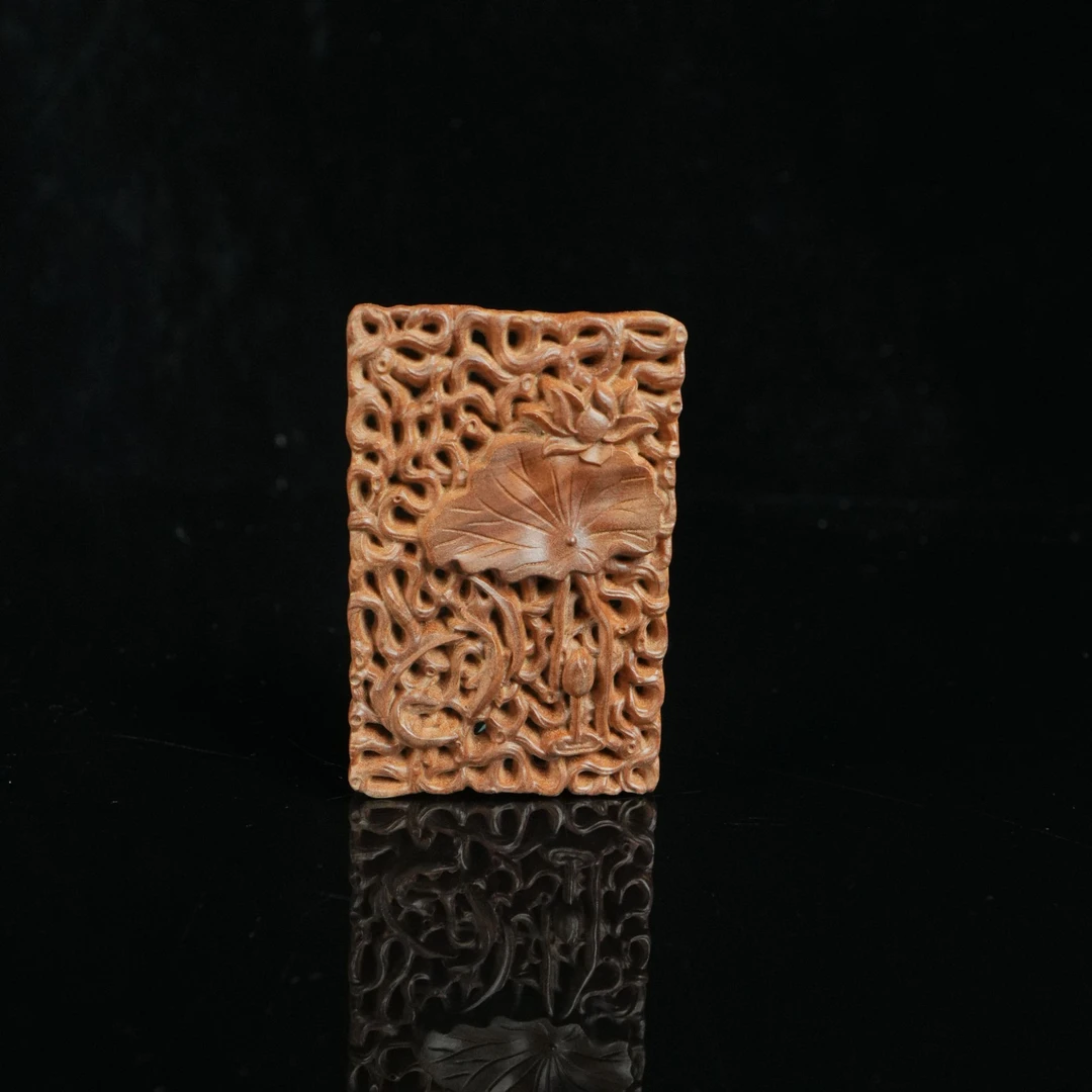 DY-A8707 印度迈索尔老山檀香方牌 3.83x1.02x5.82cm 11.59g