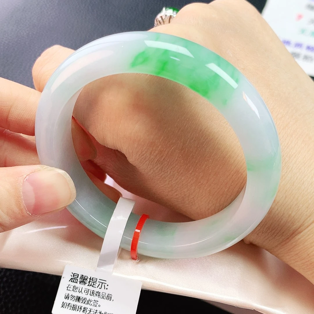 未镶嵌手镯翡翠55白底青阳绿
