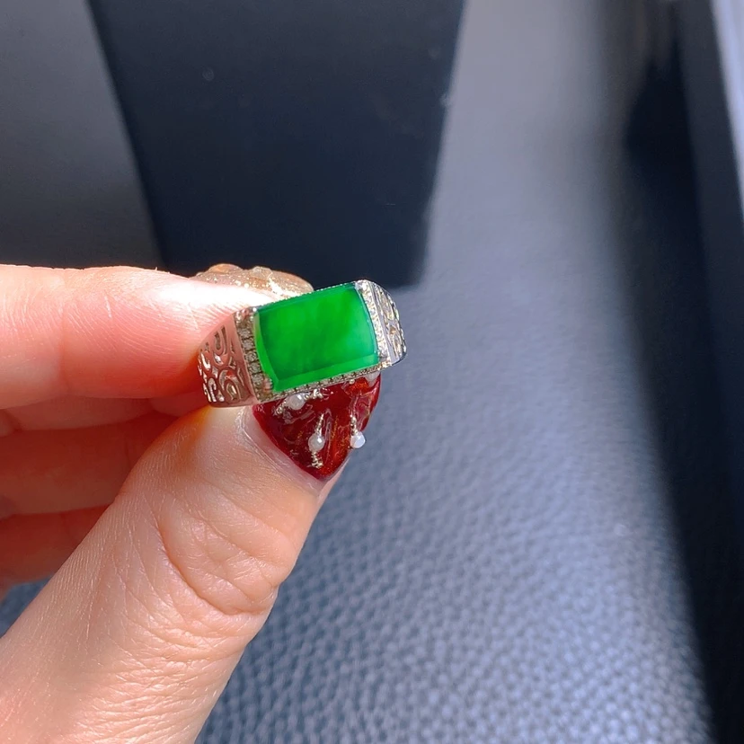 【闪购商品】翡翠戒指银S925镶嵌戒指2