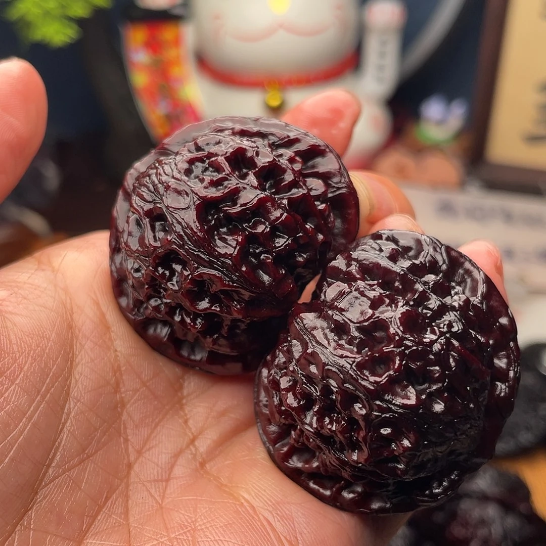 吊坠文玩核桃41全红灯