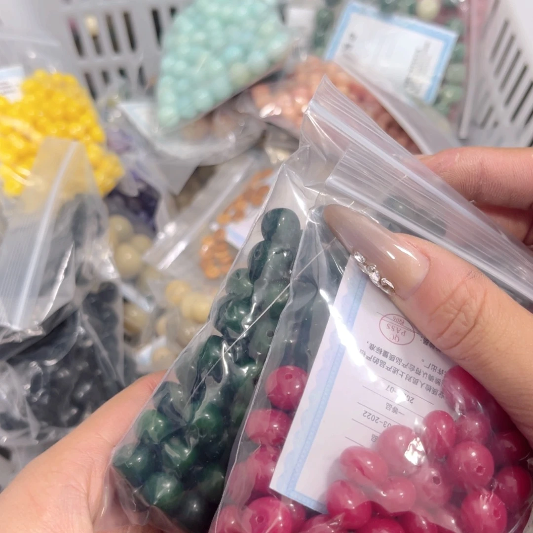 白玉菩提吊坠z锅底福利不售后。红绿