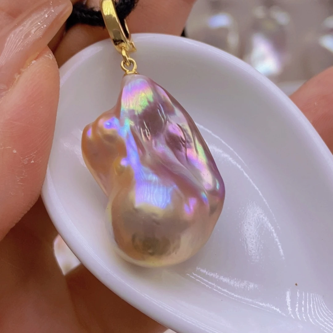 淡水珍珠未镶嵌吊坠(赠链)