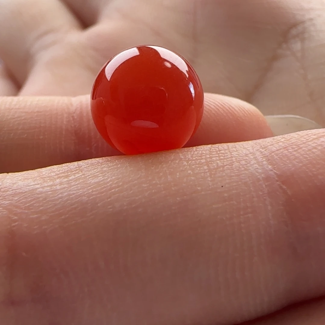 南红玛瑙未镶嵌圆珠9.8柿子红
