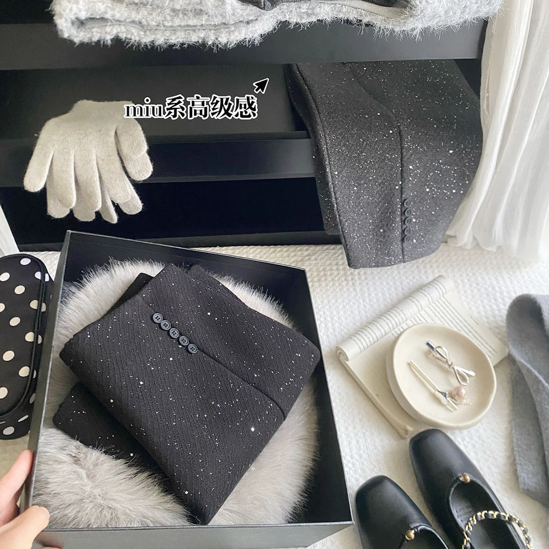 高腰亮片纽扣纹理感灰色毛呢短裙女冬休闲显瘦a字氛围闪闪半身裙