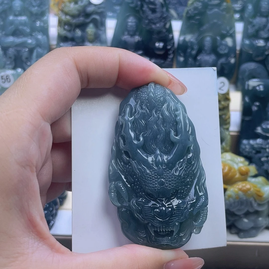 翡翠未镶嵌颈饰翡翠未镶嵌