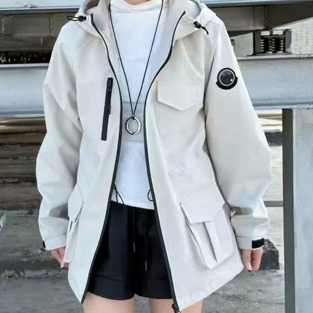 大码女装秋装新款风衣外套胖妹妹中长款工装连帽软壳冲锋衣收腰