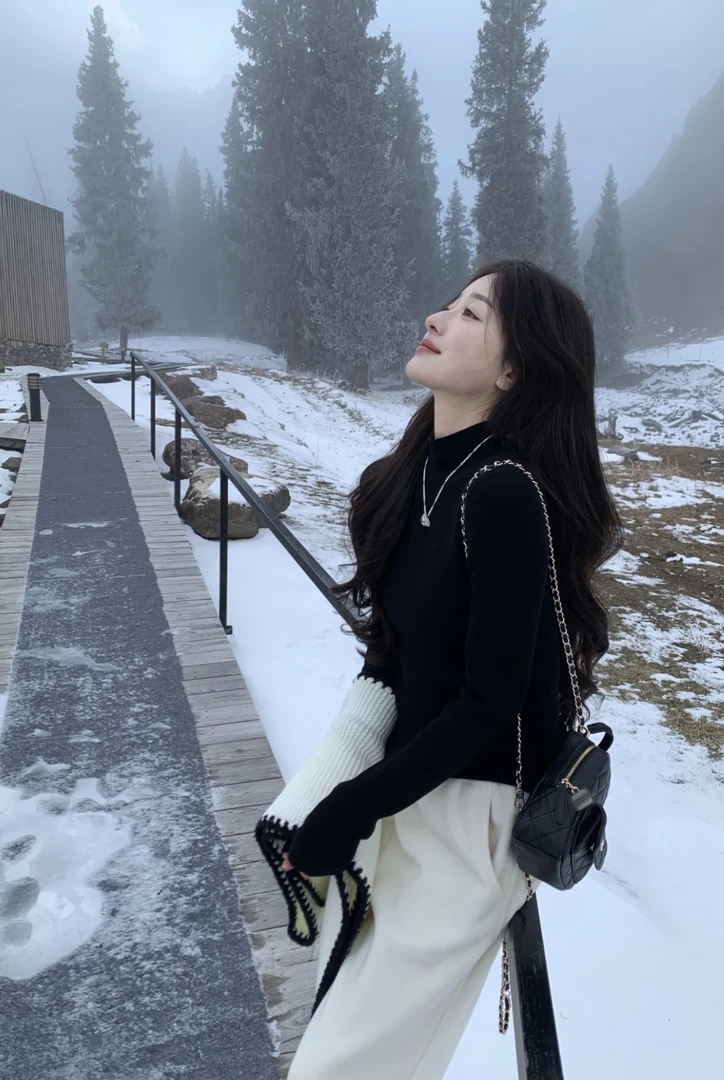 QIMO启茉（福利款A118#x中领打底衣）