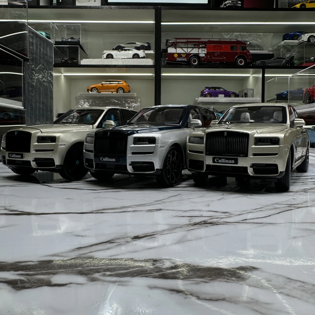 原厂劳斯莱斯库里南 1:18合金全开仿真汽车模型成人玩具