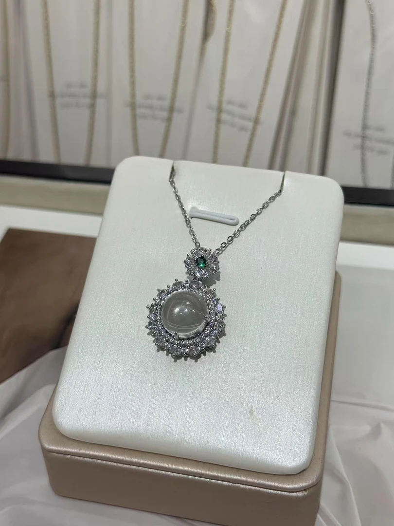 钛钢玻璃项链 铜项链新中式镶钻冰透蛋面项链