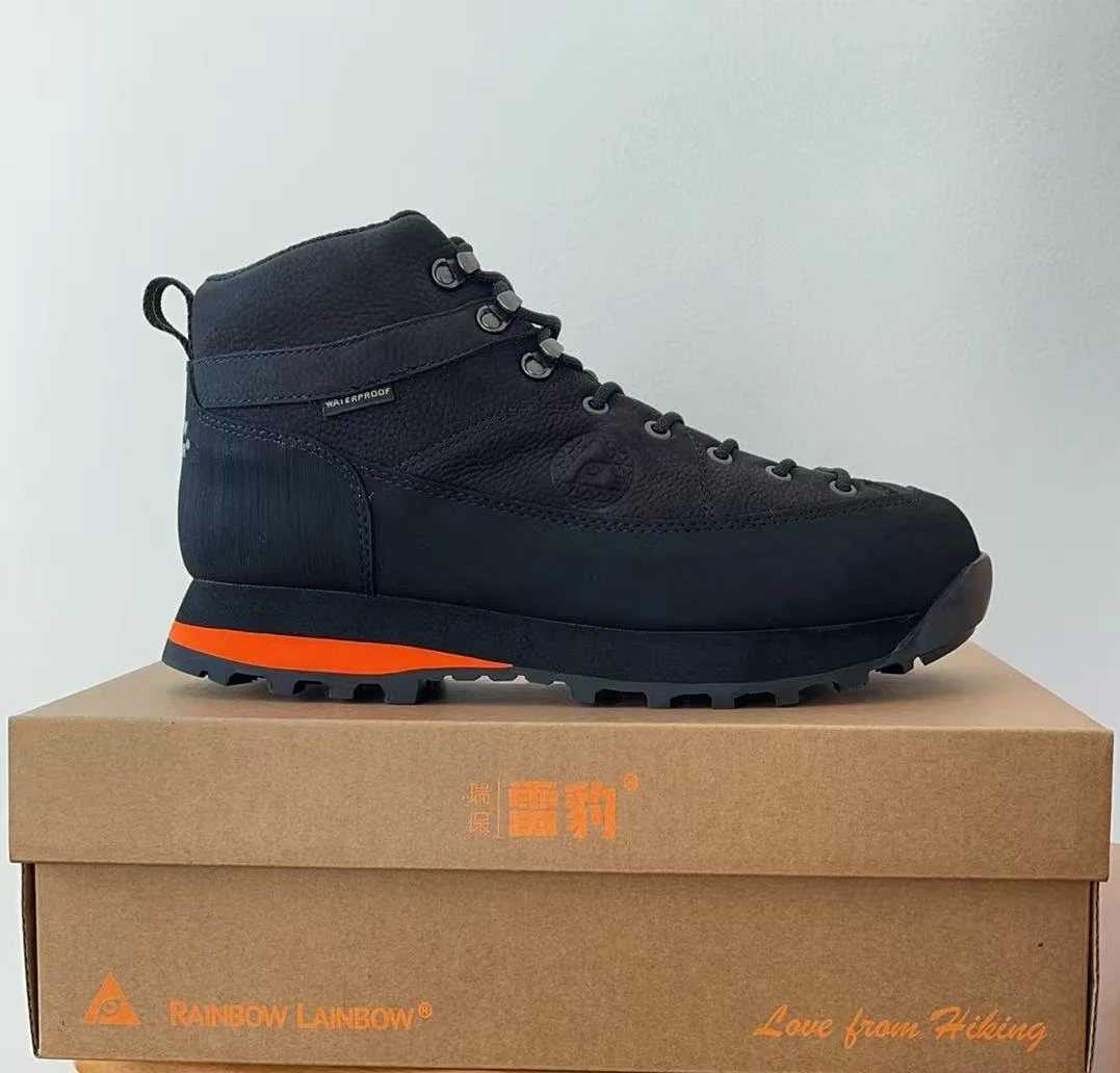 瑞保雷豹户外中帮重装防水登山鞋徒步鞋耐磨透气