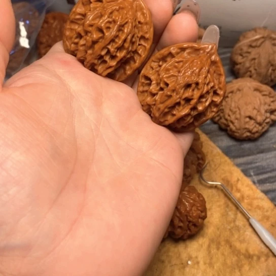 文玩核桃吊坠公子帽