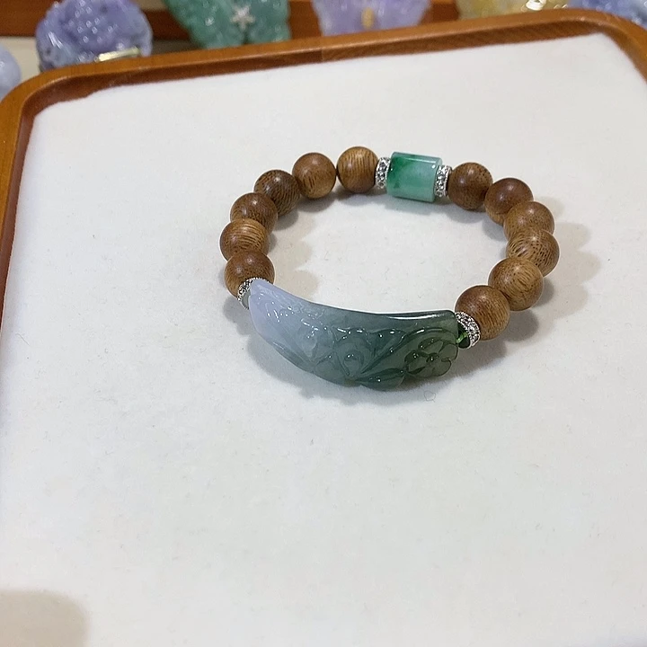 翡翠未镶嵌手链翡翠手牌