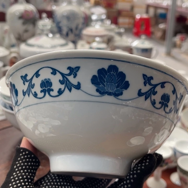 陶瓷醴陵群力釉下青花16.5厘米碗