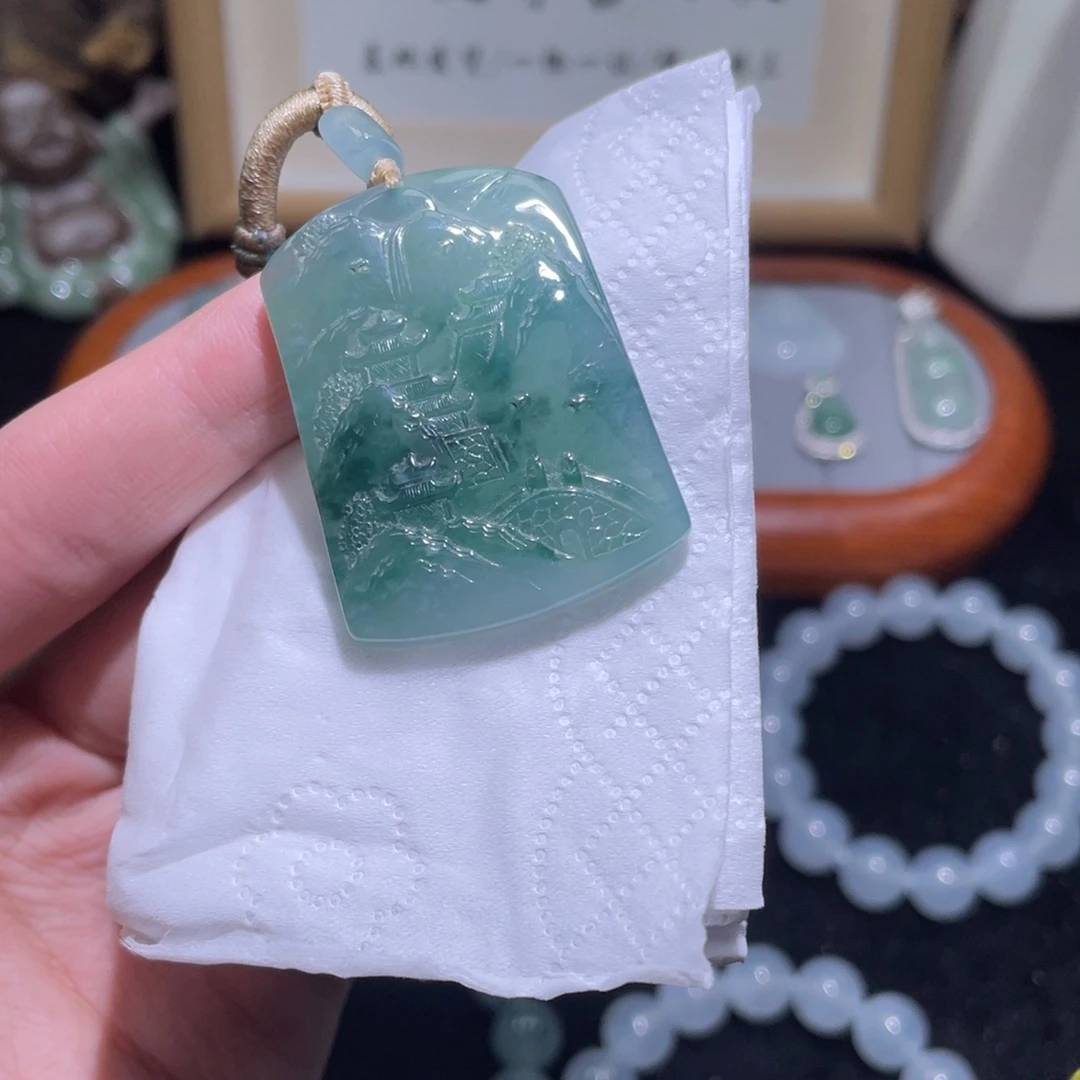 定制翡翠未镶嵌吊坠