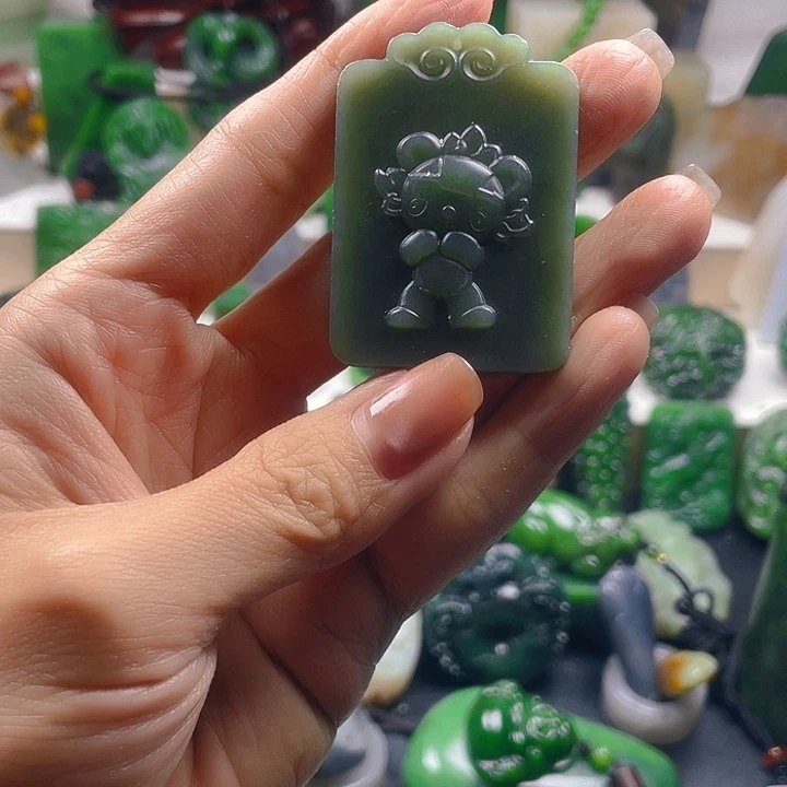 未镶嵌和田玉珠宝半成品