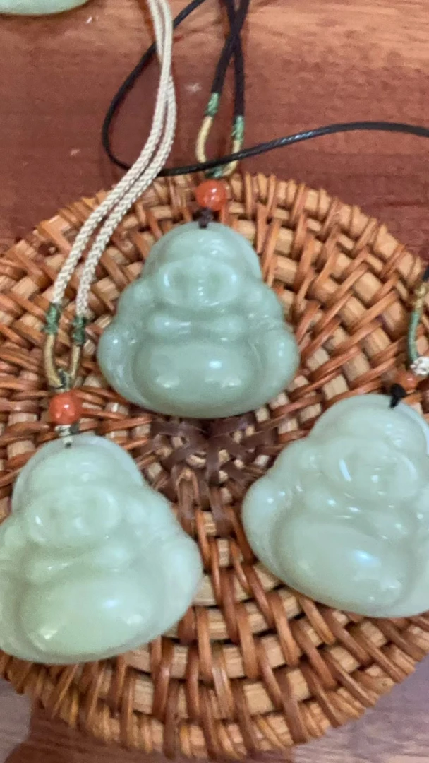 非金属玻璃吊坠 236款菠菜绿吊坠