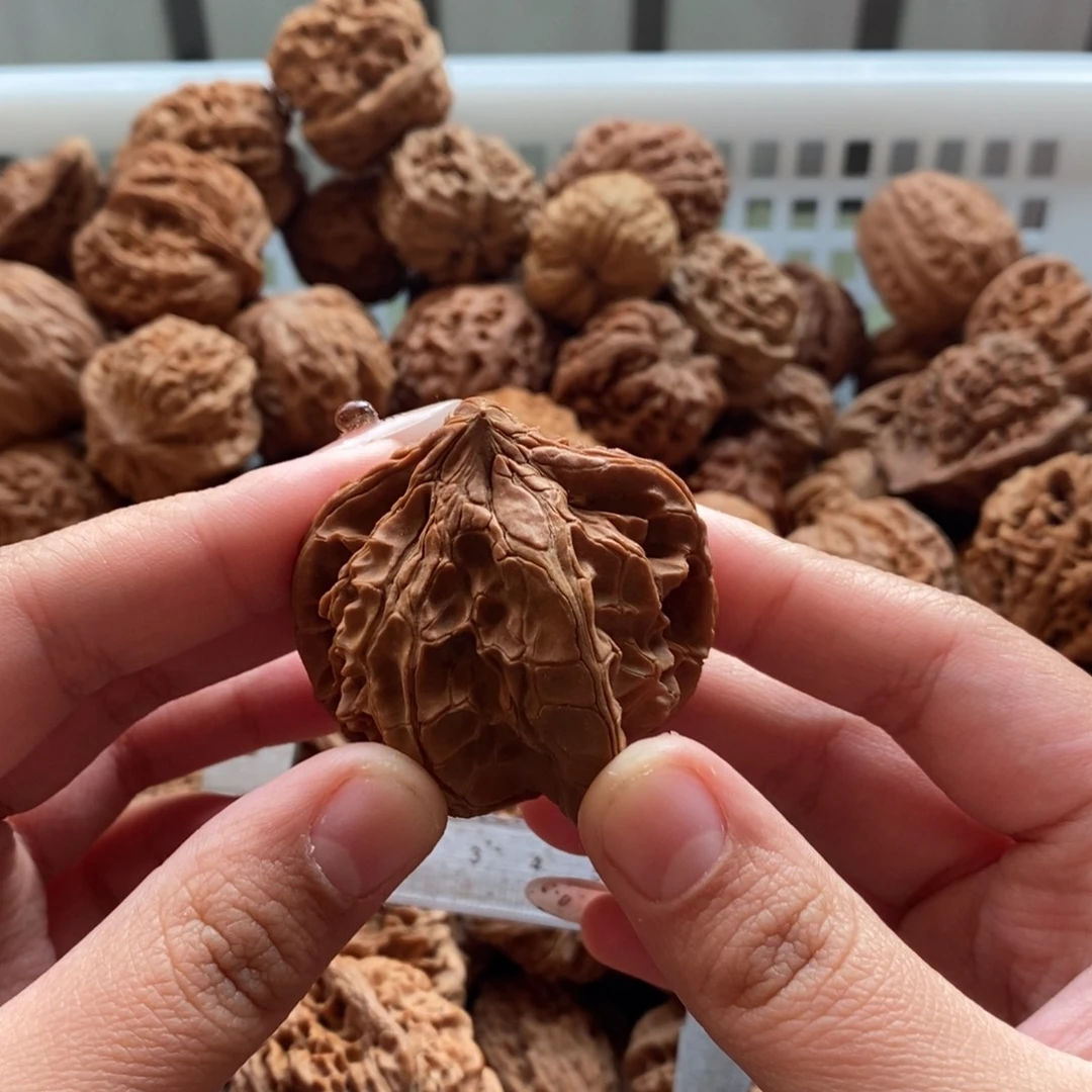 鸿***大叶紫檀（黑酸枝木类）