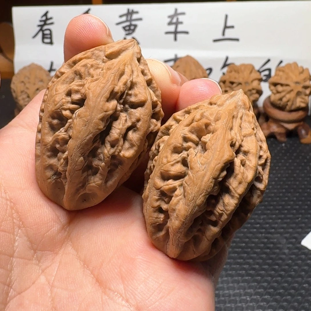 文玩核桃把件圣火令