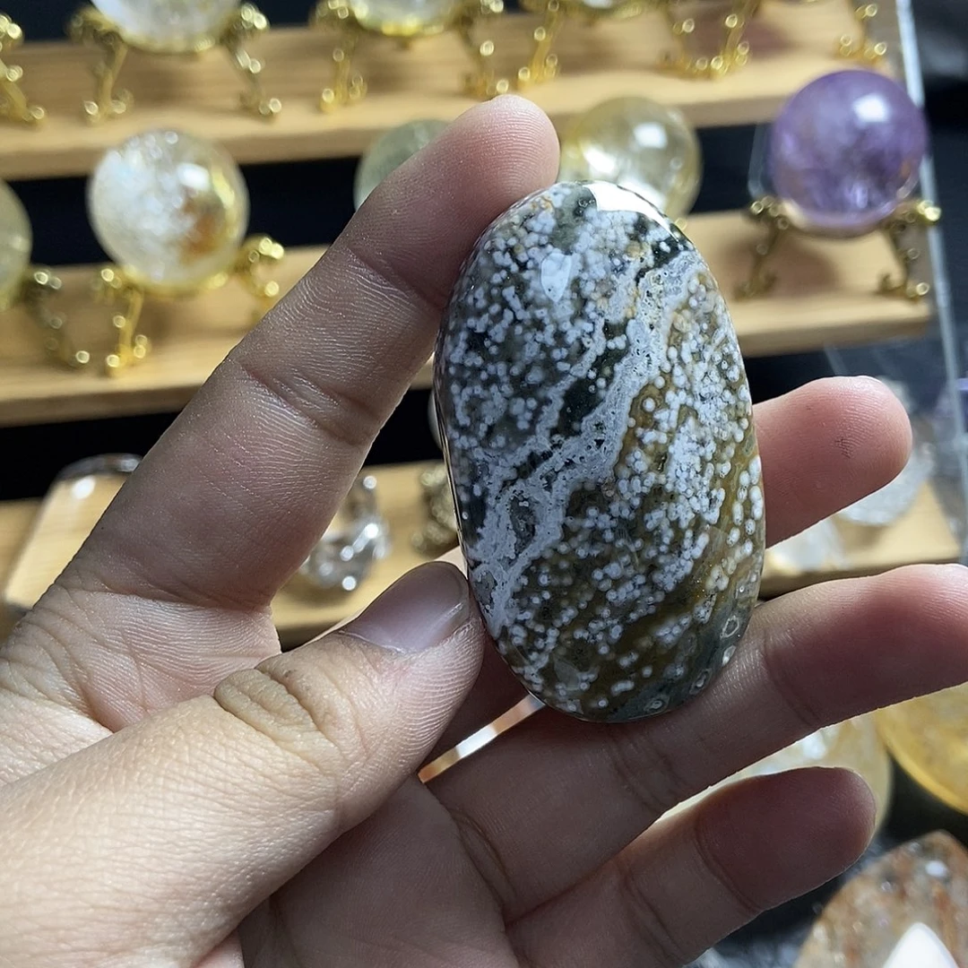 水晶未镶嵌珠宝半成品