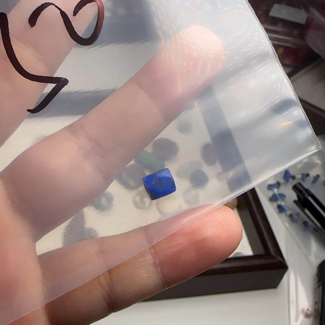 财***尖玛瑙/玉髓合金珠宝奇石