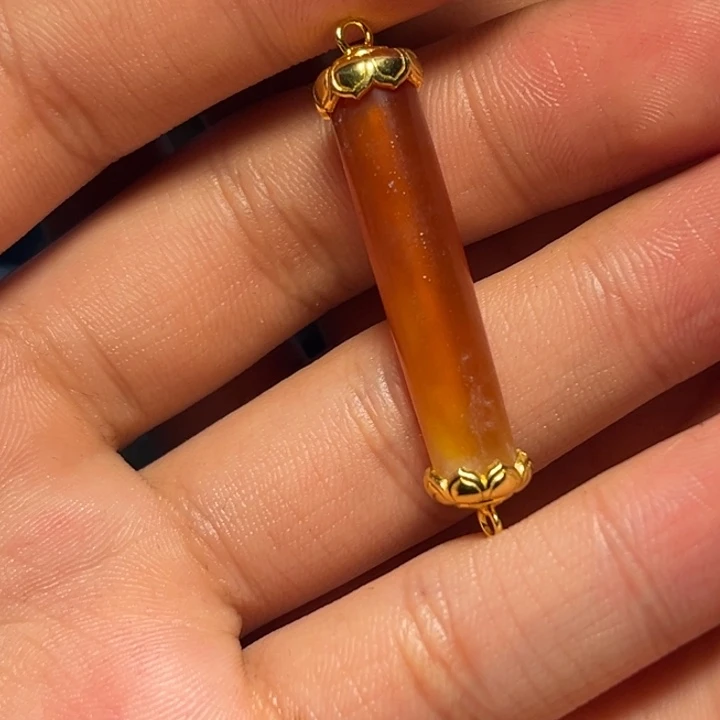 玛瑙/玉髓未镶嵌珠宝奇石