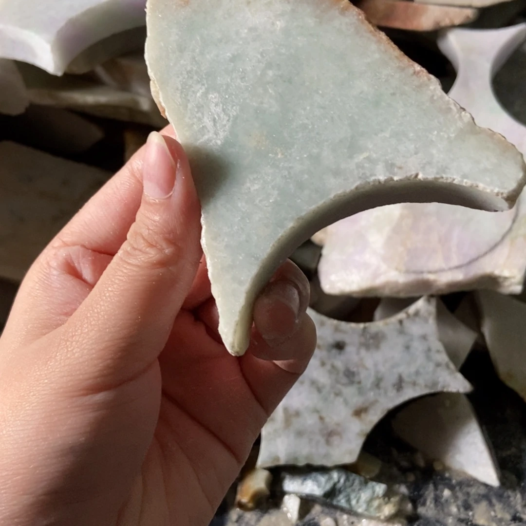 翡翠挂件未镶嵌天然翡翠