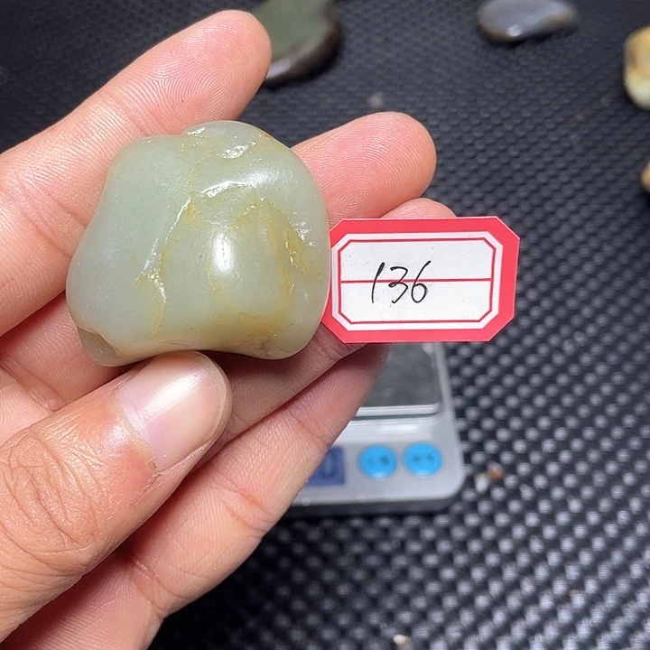 未镶嵌和田玉挂件136