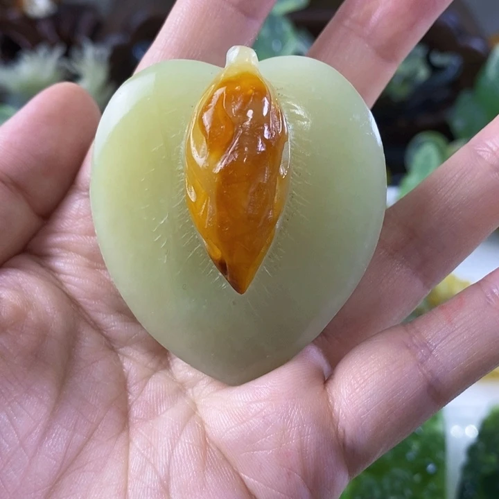 岫玉手把件未镶嵌