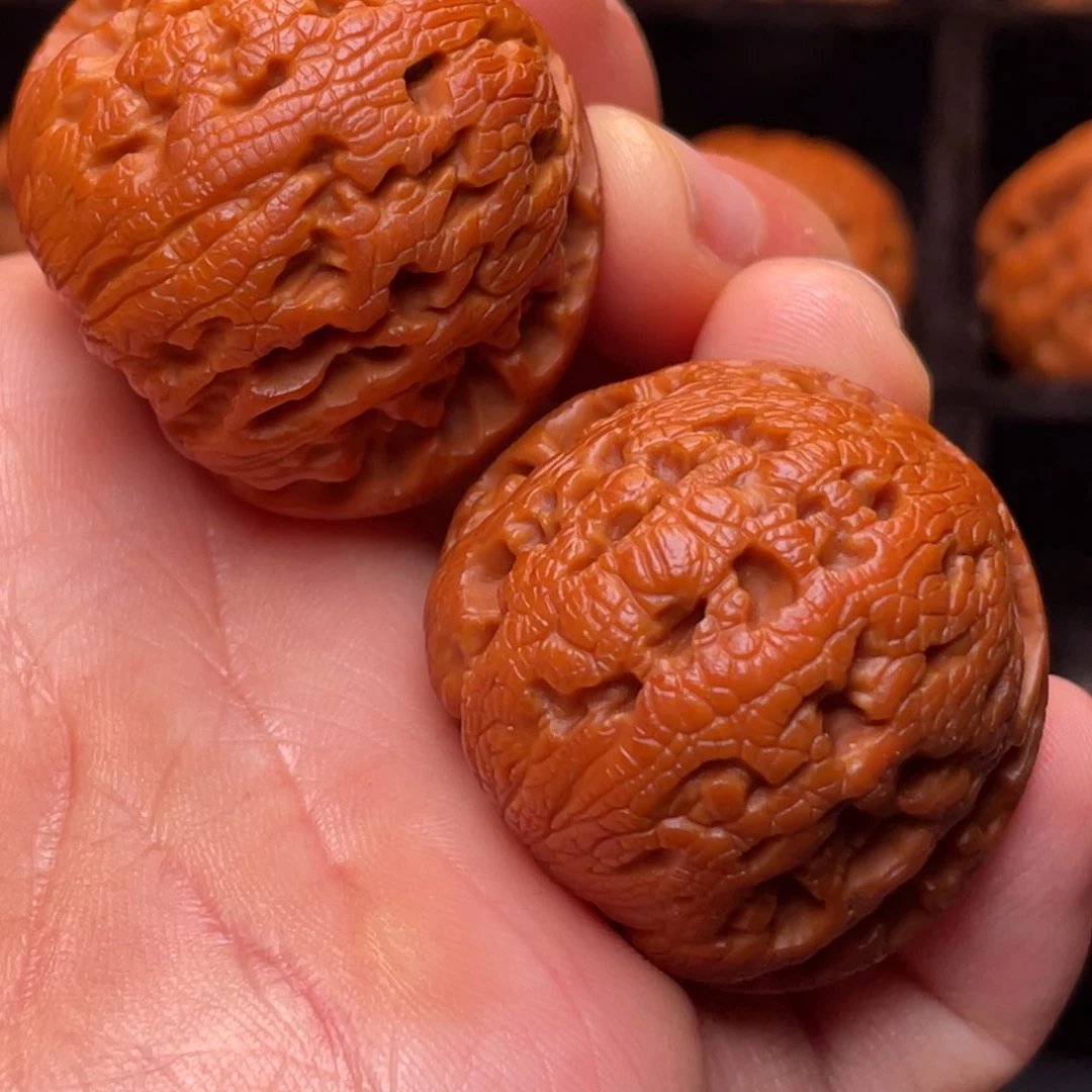 文玩核桃把件秦岭山脉核桃