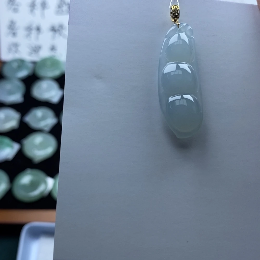 翡翠颈饰未镶嵌天然缅甸A货翡翠