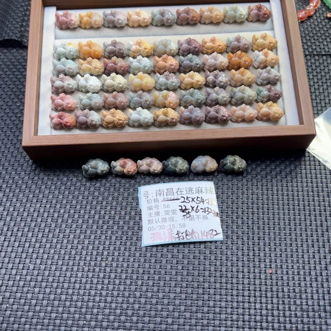 石英质玉未镶嵌珠宝半成品南****藕