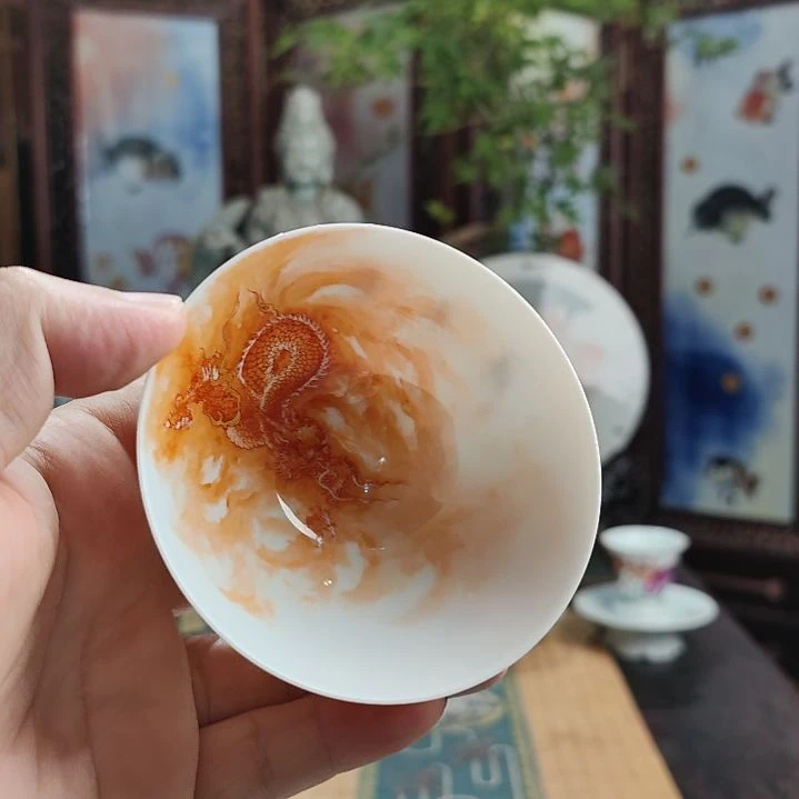 吐***弟摆件矾红龙主人杯