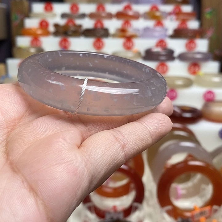 手镯玛瑙/玉髓未镶嵌是*仙