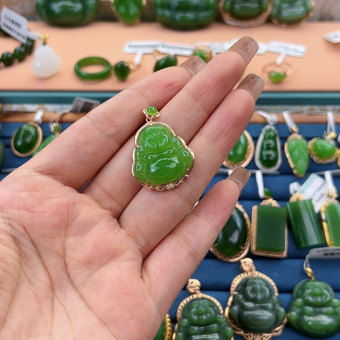 L***.和田玉（碧玉）18K金镶嵌吊坠(不含链)