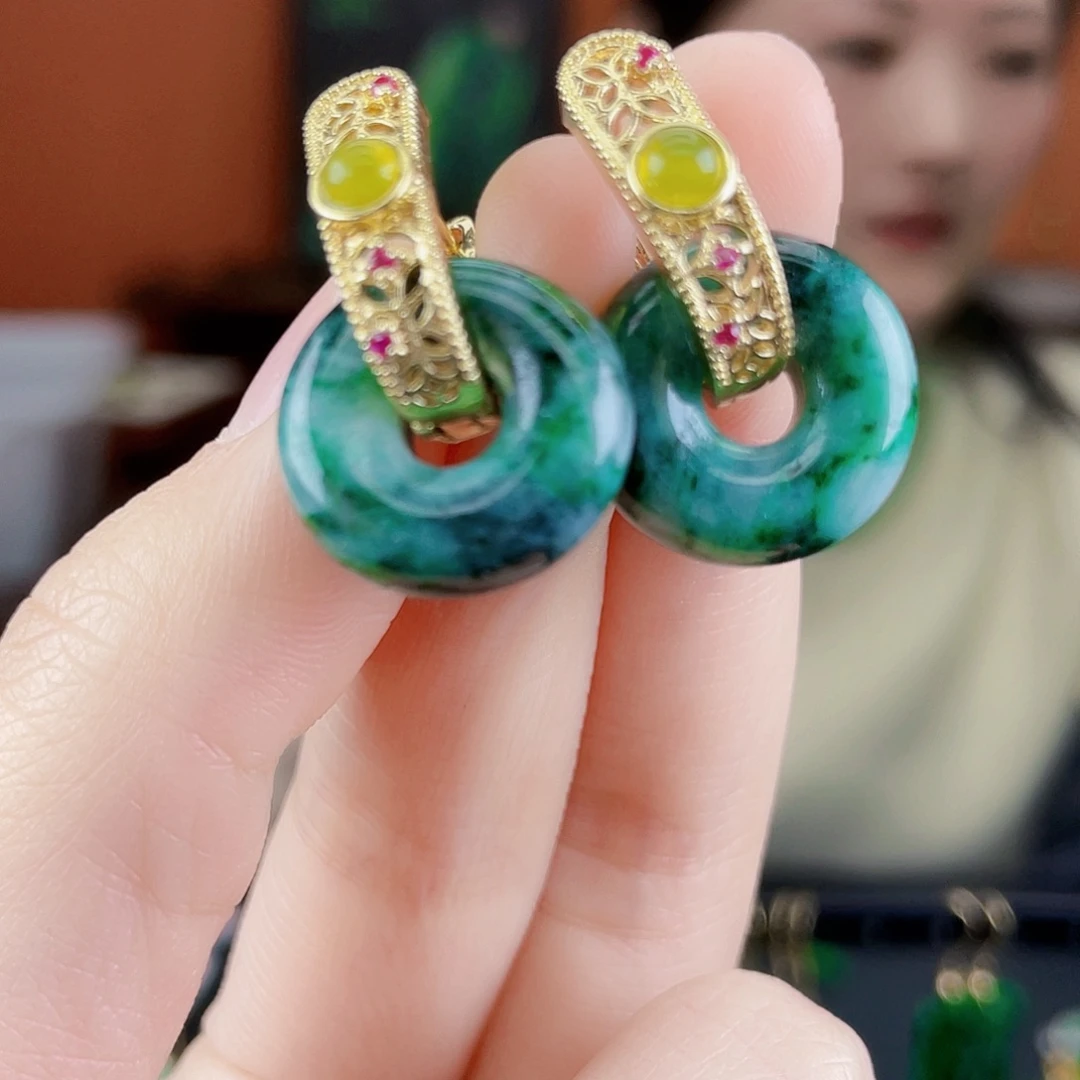 翡翠未镶嵌耳饰饰品