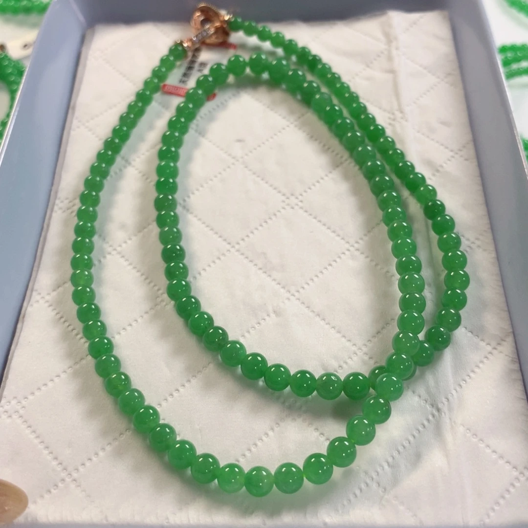 翡翠未镶嵌颈饰项链