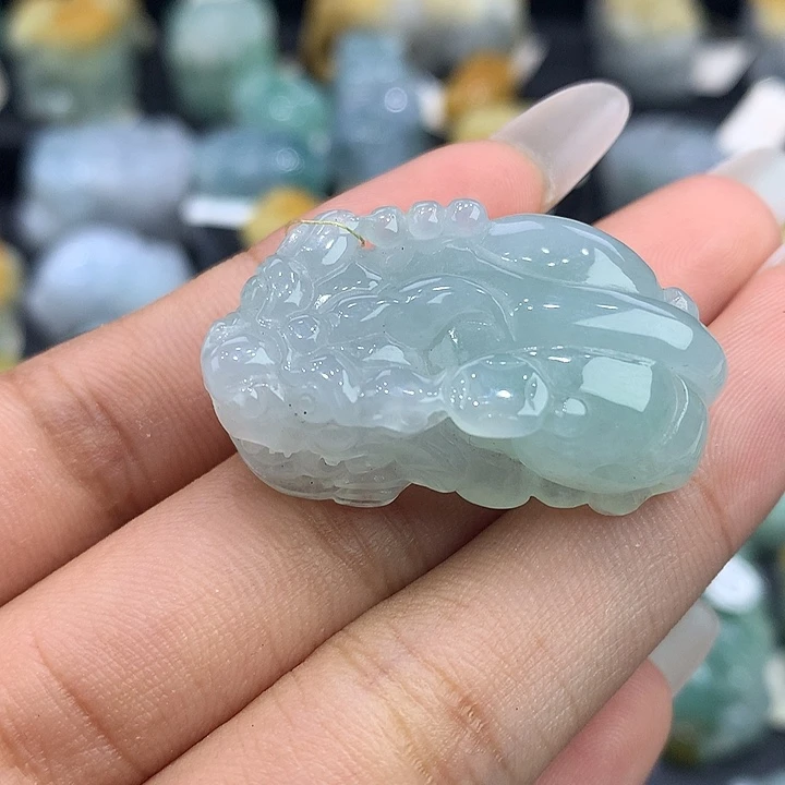 翡翠未镶嵌颈饰天然缅甸翡翠