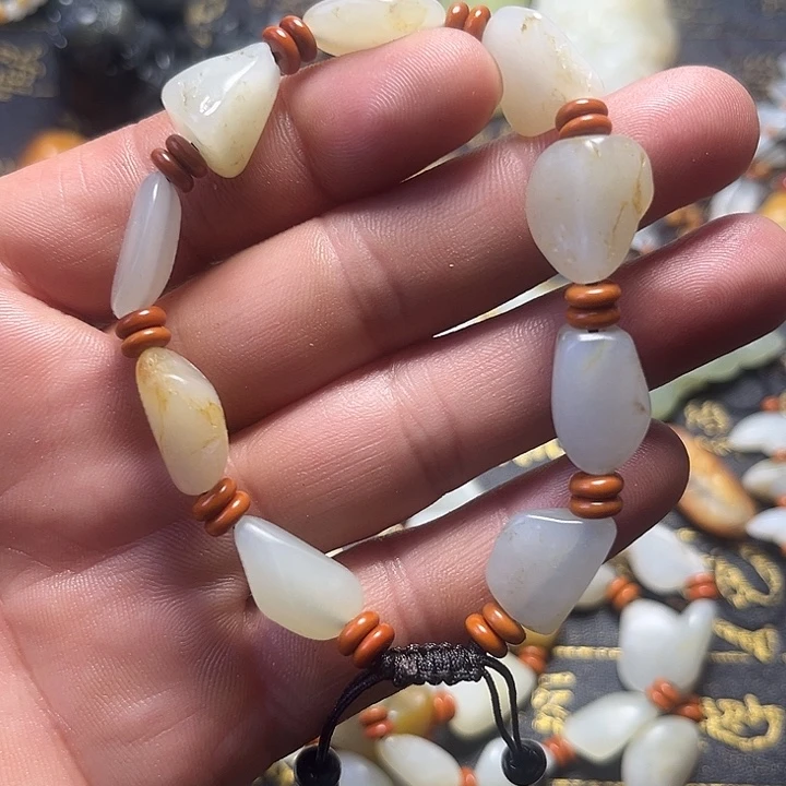 和田玉（白玉）未镶嵌颈饰